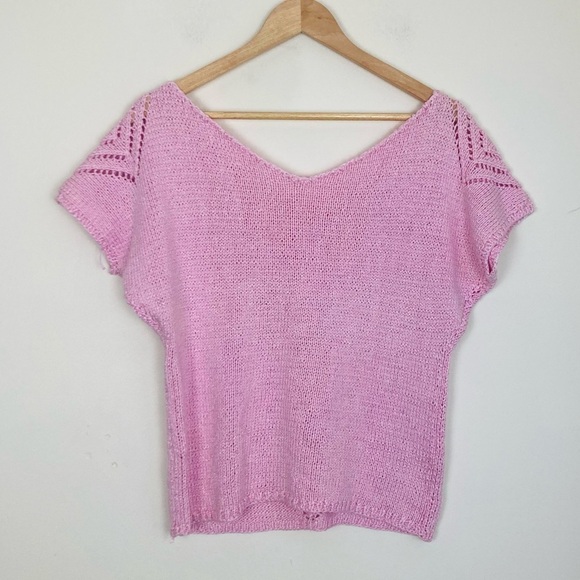 Vintage petal pink short sleeve sweater top with diamond open weave in front.  M - Picture 3 of 3